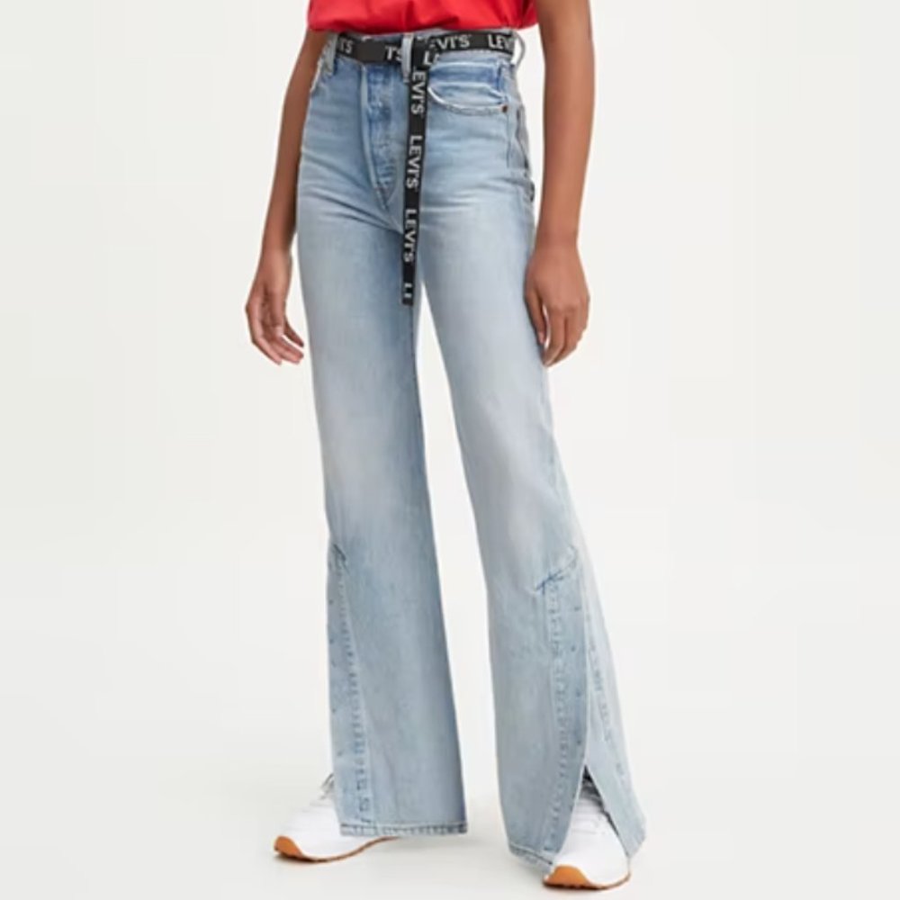 Levi’s Ribcage Split Flare Jeans